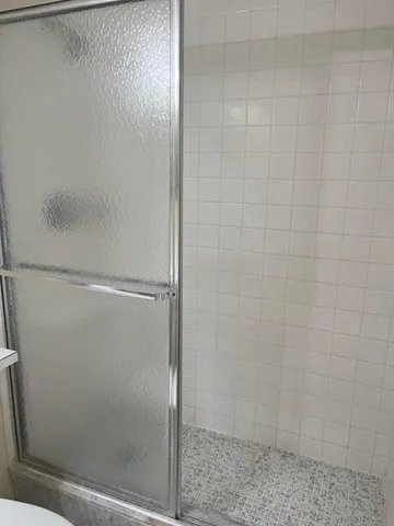 $2,200 | 4803 Waterview Circle, Palm Springs, FL 33461