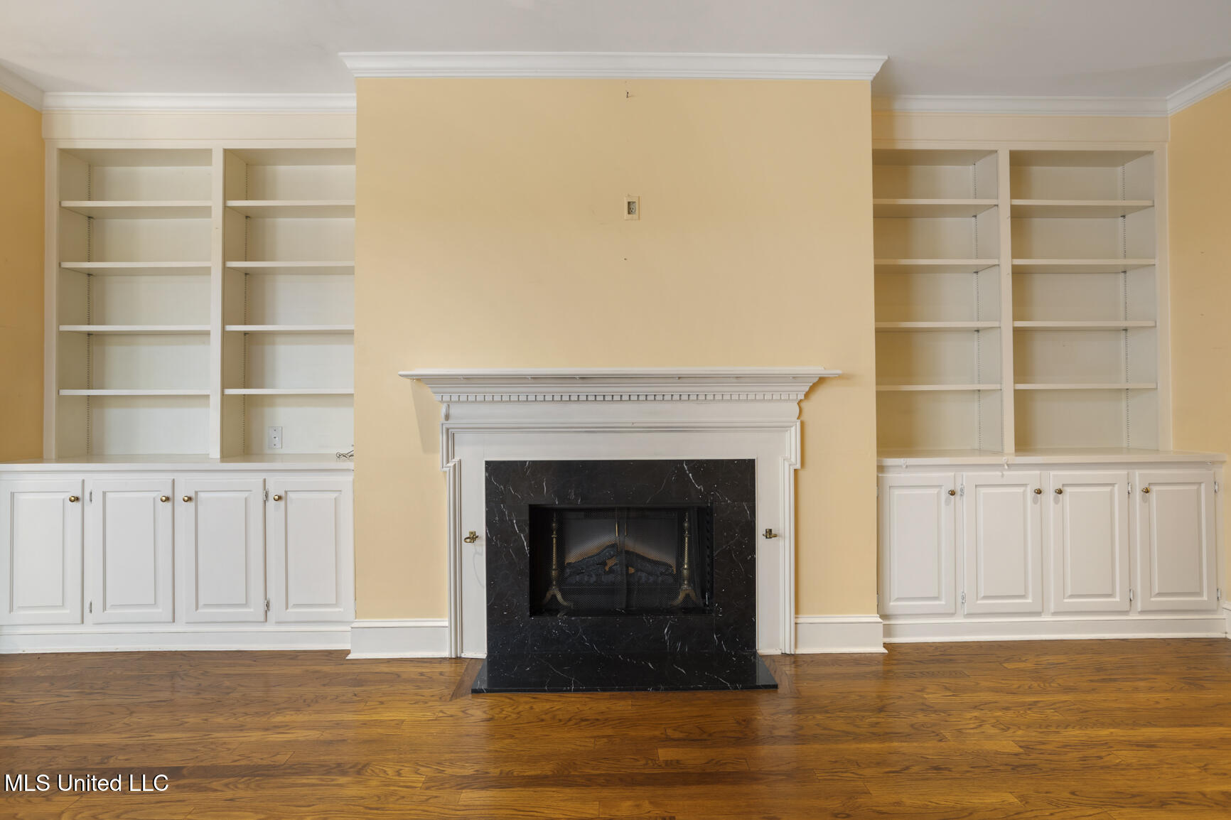 246 Eastbrooke Street Jackson, MS 39216 - Photo 7 of 28 246 Eastbrook-11