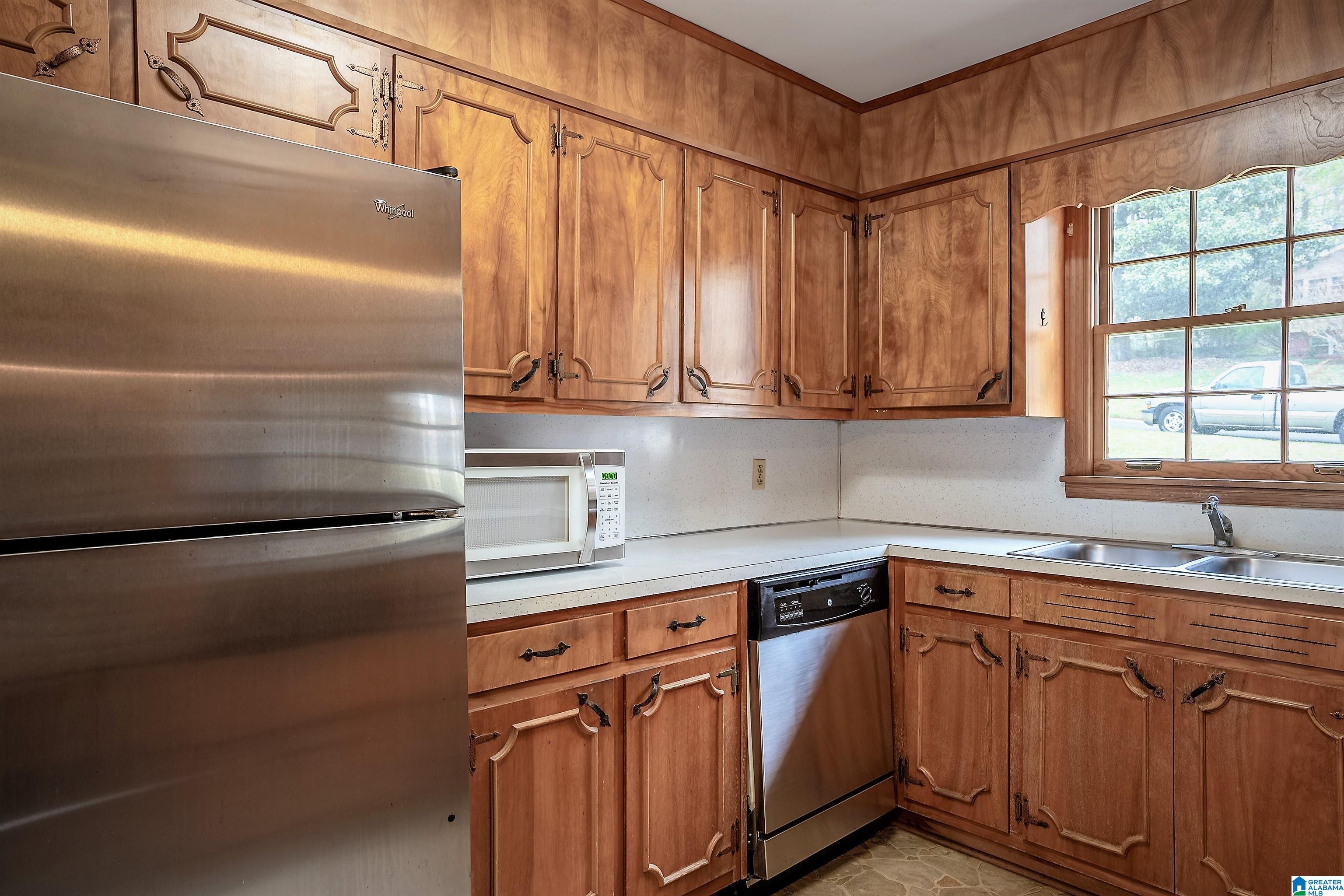 3661 Spring Valley Road Birmingham, AL 35223 - Photo 10 of 39