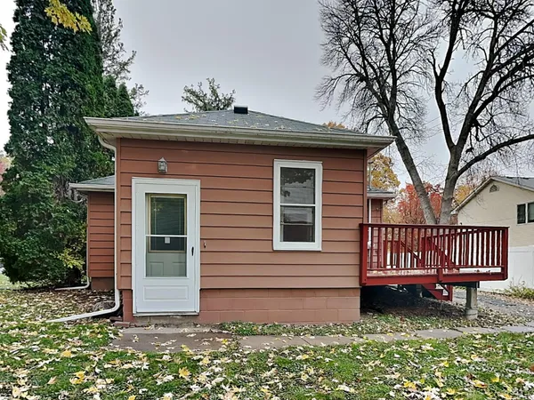 $1,624 | 5789 Sunset Road, Mound, MN 55364