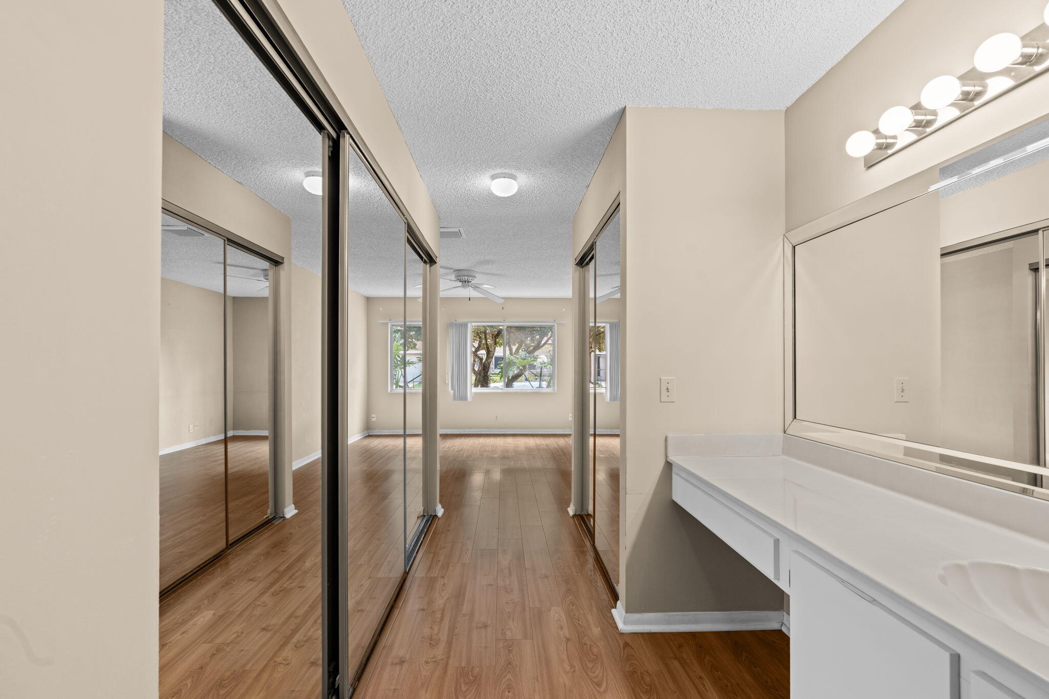 8101 Sweetbriar Way, Unit B Boca Raton, FL 33496 - Photo 11 of 22 19-web-or-mls-DSC09503