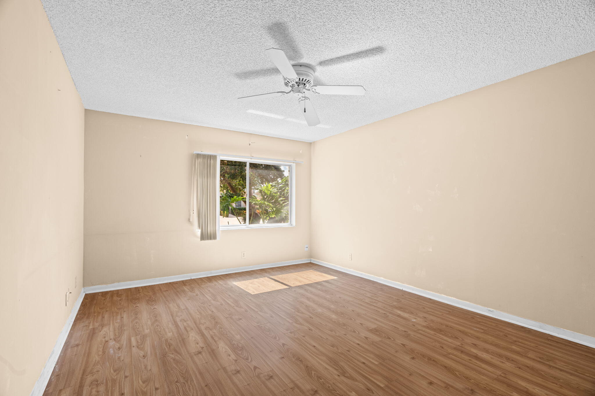 8101 Sweetbriar Way, Unit B Boca Raton, FL 33496 - Photo 9 of 22 17-web-or-mls-DSC09483