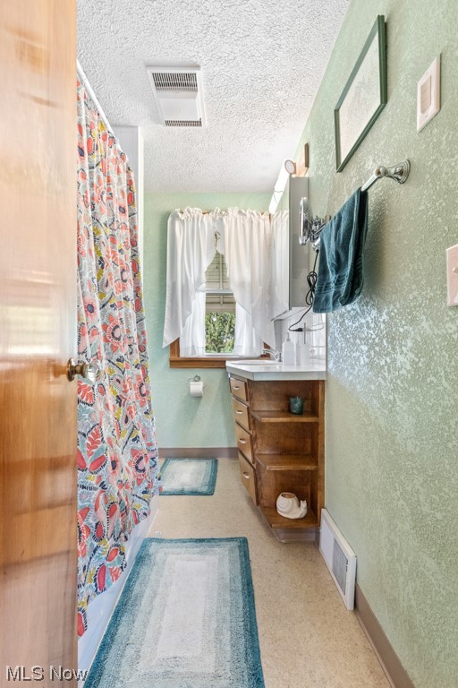 14846 Ellett Road Beloit, OH 44609 - Photo 12 of 32 first floor full bathroom