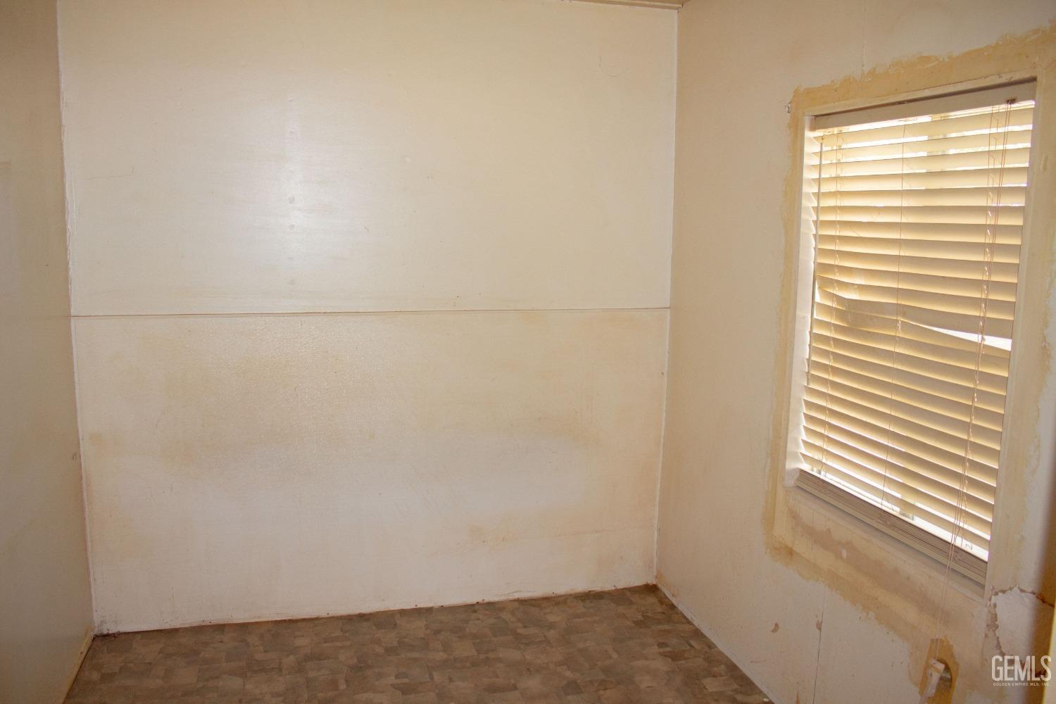 Undisclosed Address Bakersfield, CA 93307 - Photo 7 of 29 a view of a small space