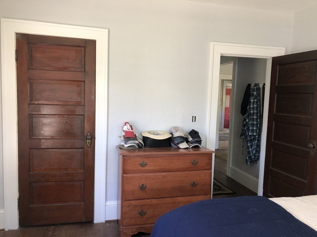 10 Worcester Avenue Montague, MA 01376 - Photo 18 of 35 a view of room with closet