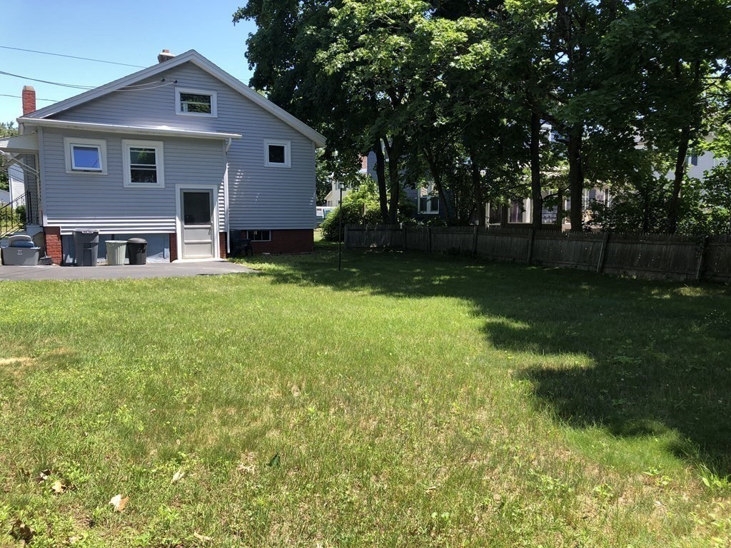 10 Worcester Avenue Montague, MA 01376 - Photo 35 of 35 a front view of house with yard and green space