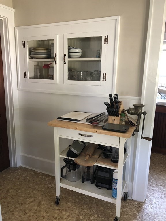 10 Worcester Avenue Montague, MA 01376 - Photo 8 of 35 a room with table and chair
