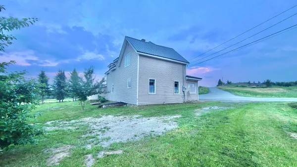 $88,800 | 314 Flat Mountain Road, St. Agatha, ME 04772