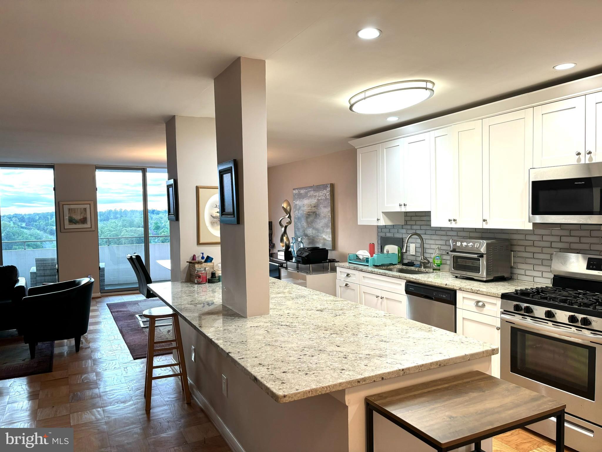 5101 River Road, Unit 1901 Bethesda, MD 20816 - Photo 6 of 11