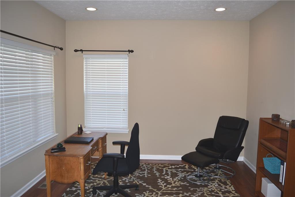 10439 Clifty Falls Road Indianapolis, IN 46239 - Photo 21 of 44 Gallery Image 21