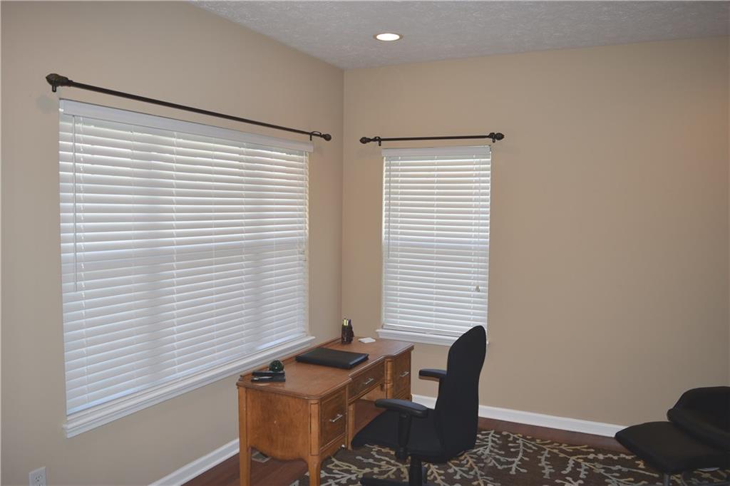 10439 Clifty Falls Road Indianapolis, IN 46239 - Photo 22 of 44 Gallery Image 22