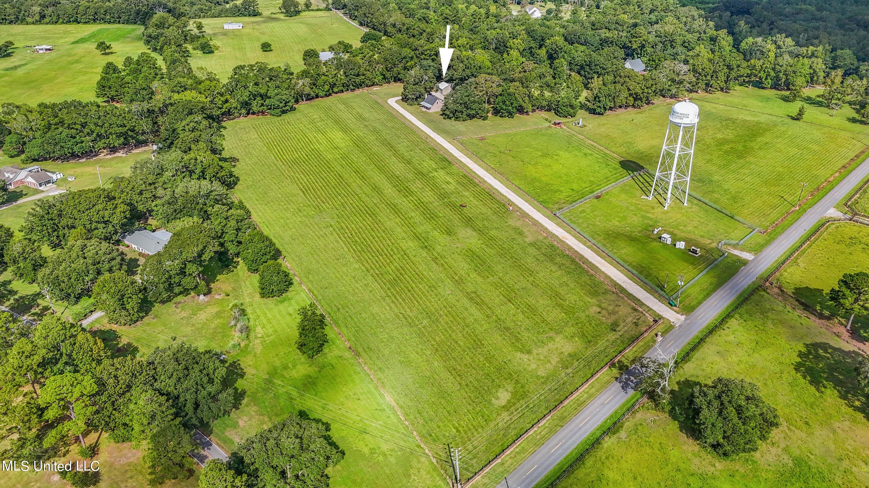25905 Leetown Road Picayune, MS 39466 - Photo 1 of 36 029