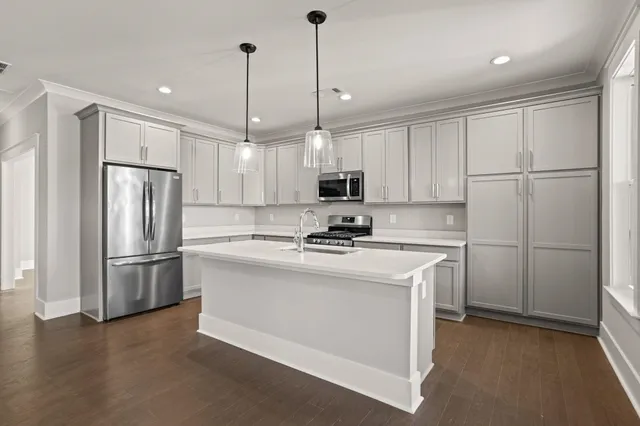 $413,900 | 1313 South Pinot Road, Duncan, SC 29334