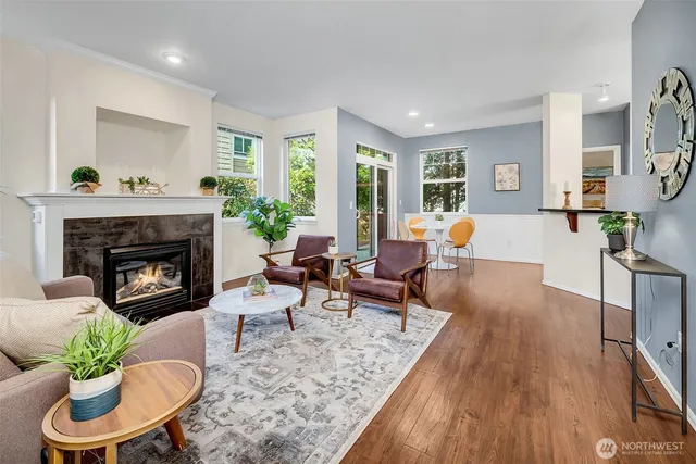 $398,800 | 1500 South 18th Street, Unit H101, Renton, WA 98055