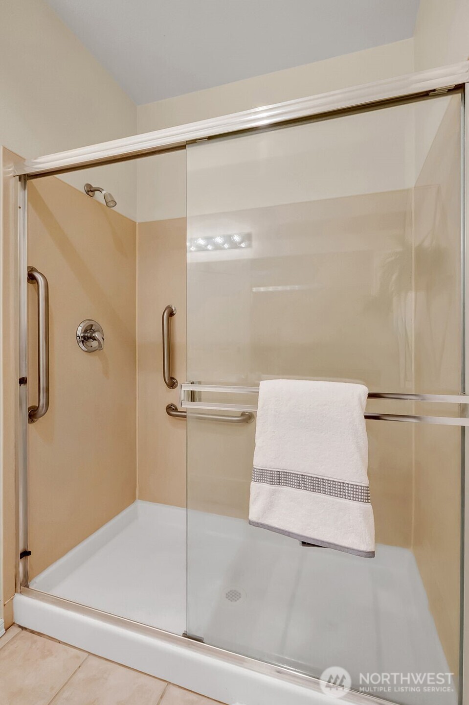 1500 South 18th Street, Unit H101 Renton, WA 98055 - Photo 21 of 37