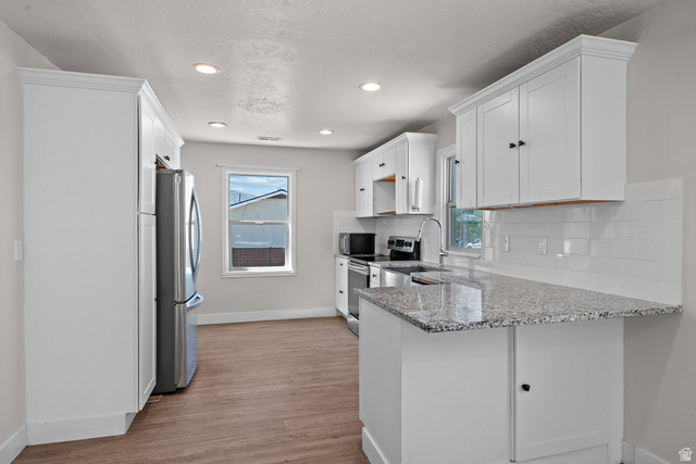 895 400 North Orem, UT 84057 - Photo 9 of 46