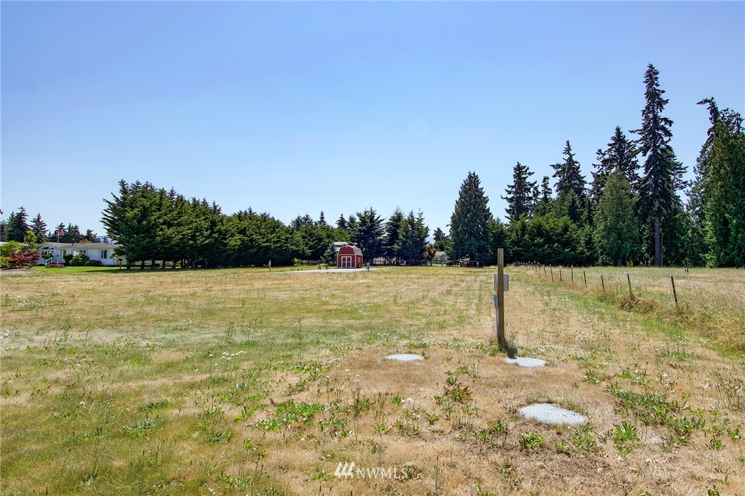 202 Klahn Country Road Sequim, WA 98382 - Photo 14 of 39