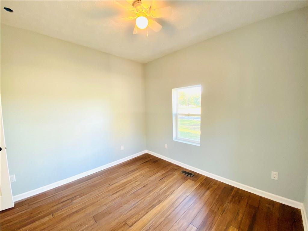 522 Nursery Road Anderson, IN 46012 - Photo 13 of 25 Gallery Image 13