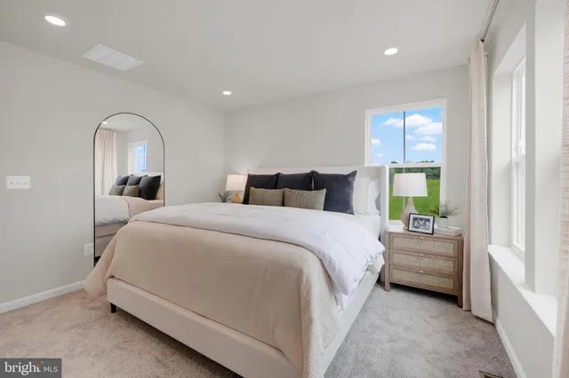 $272,586 | 102 Kincaid Court, Martinsburg, WV 25403