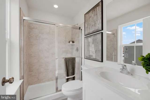 $272,586 | 102 Kincaid Court, Martinsburg, WV 25403