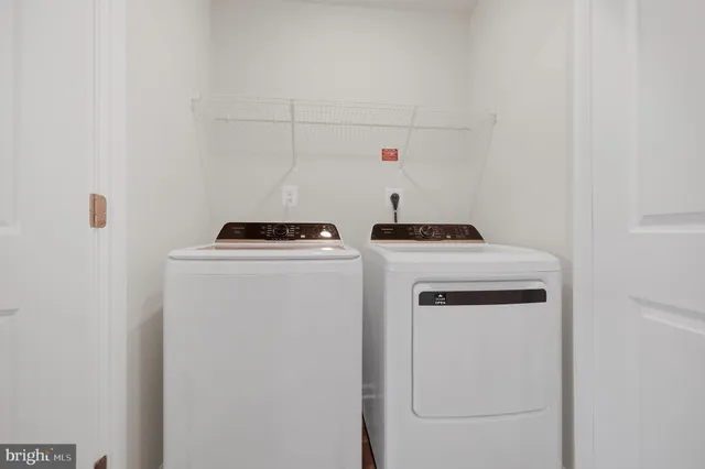 $272,586 | 102 Kincaid Court, Martinsburg, WV 25403