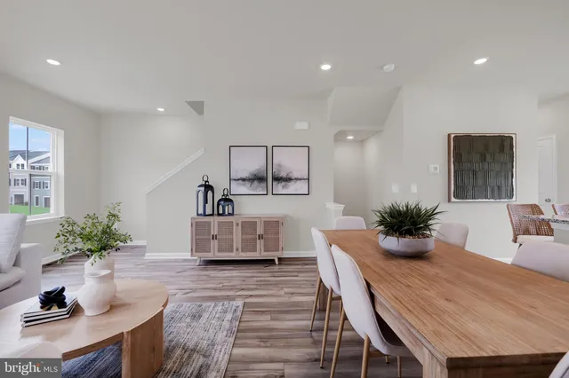 $272,586 | 102 Kincaid Court, Martinsburg, WV 25403