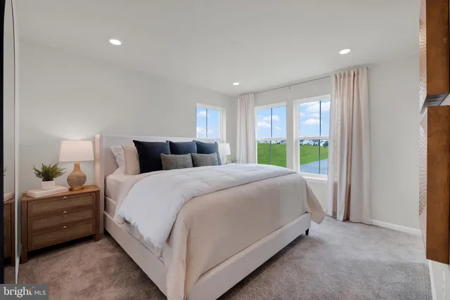 $272,586 | 102 Kincaid Court, Martinsburg, WV 25403