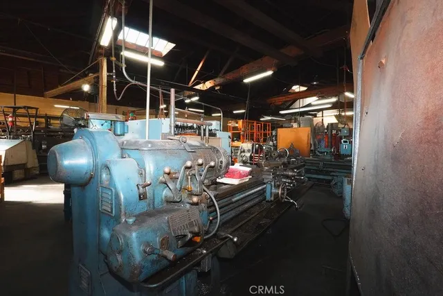 a view of a entryway