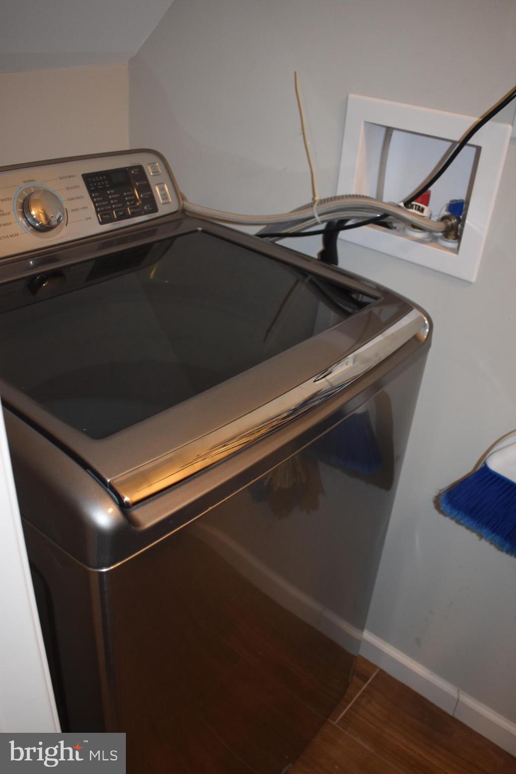 5705 Nassau Road Philadelphia, PA 19131 - Photo 19 of 25 Laundry Room - Basement