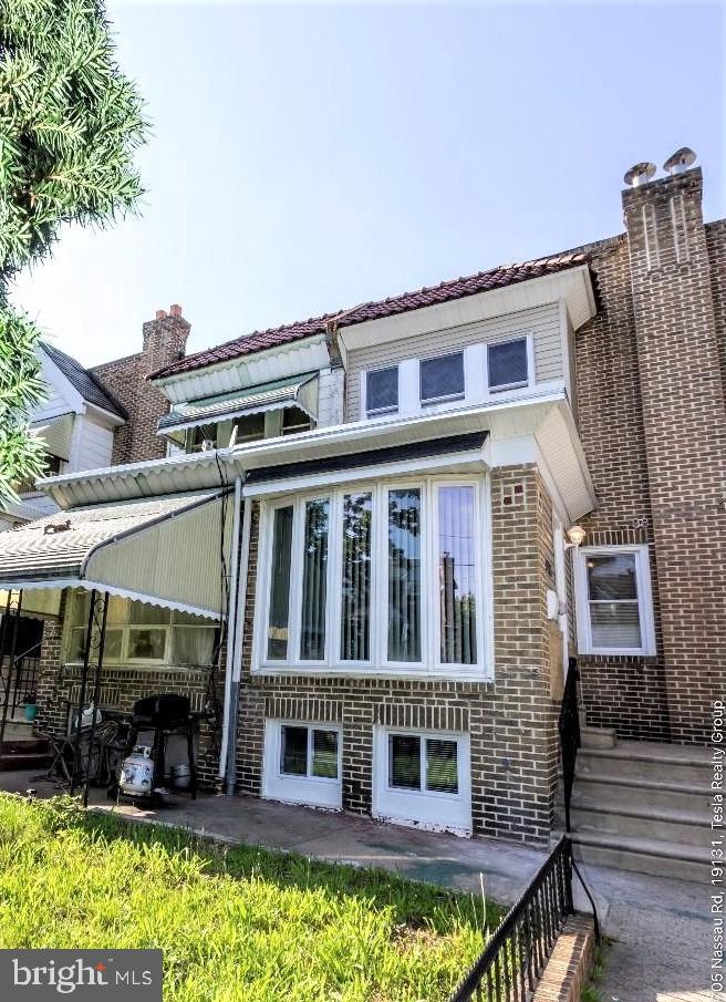 5705 Nassau Road Philadelphia, PA 19131 - Photo 24 of 25 Front Exterior