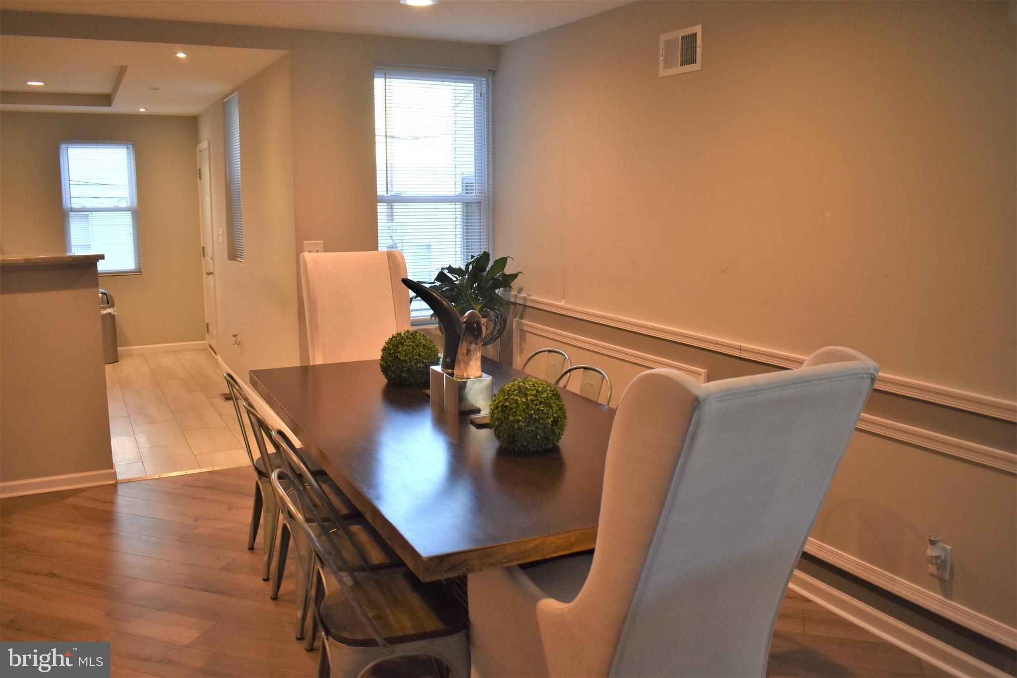 5705 Nassau Road Philadelphia, PA 19131 - Photo 6 of 25 Dining Room