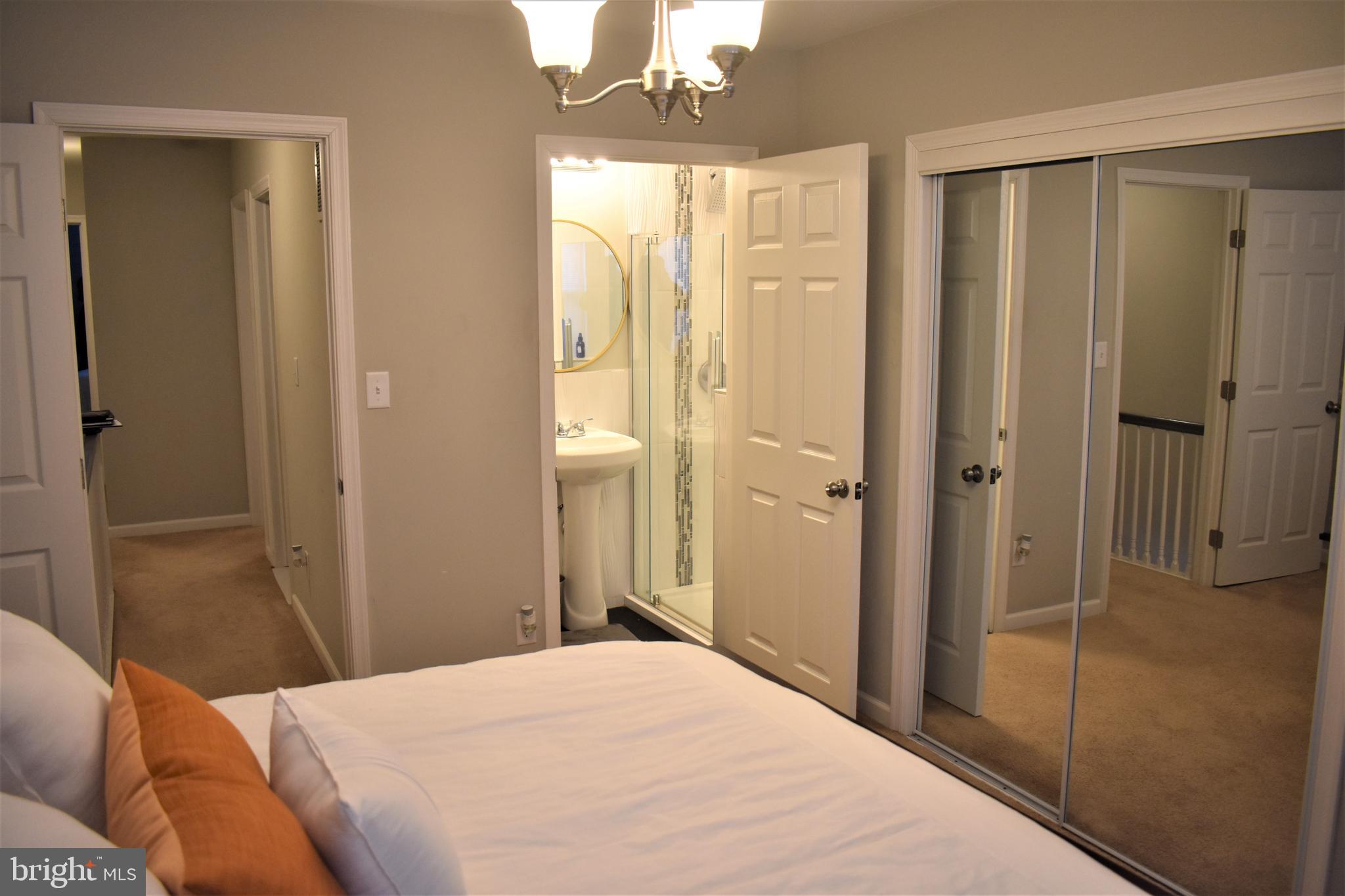 5705 Nassau Road Philadelphia, PA 19131 - Photo 8 of 25 Main Bedroom