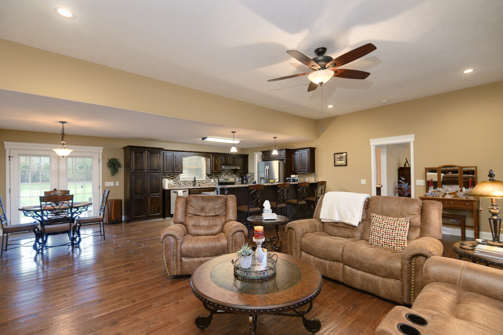 255 Troupe Road Shelbyville, TN 37160 - Photo 17 of 68 a living room with furniture and view of kitchen
