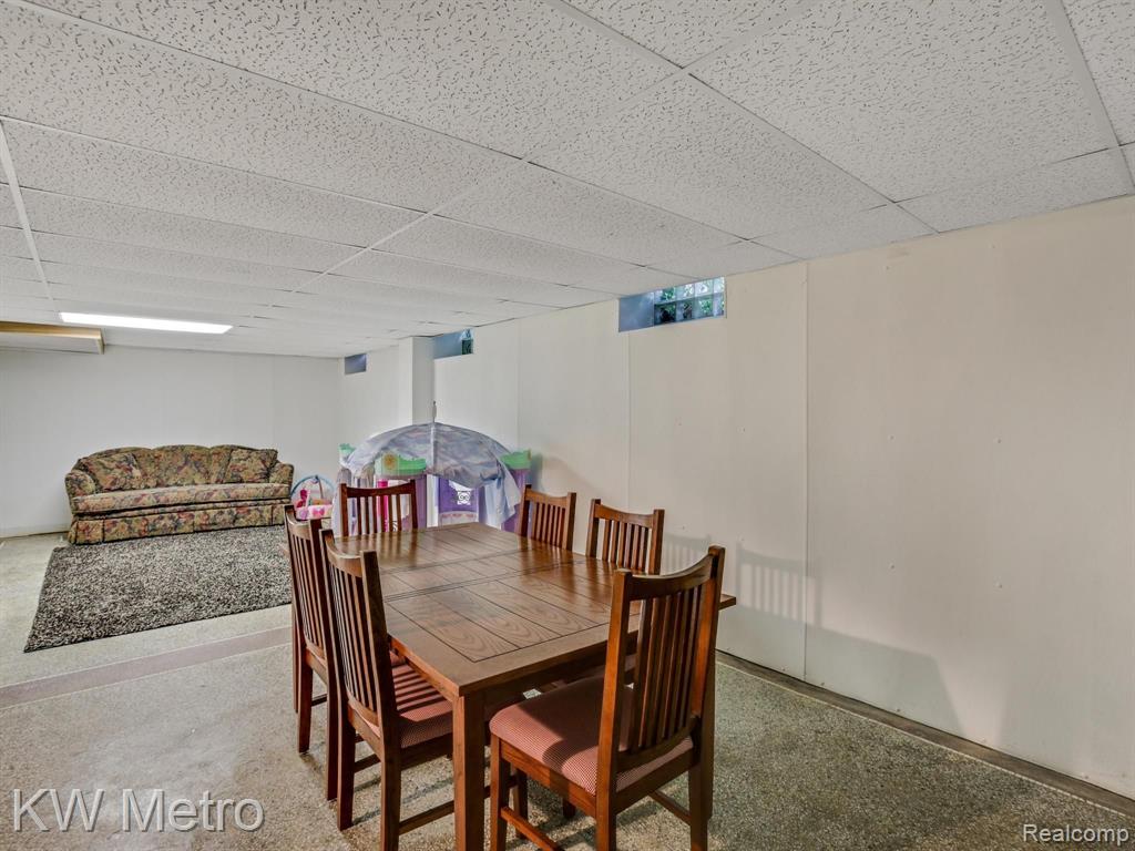 1235 Yorkshire Road Grosse Pointe Park, MI 48230 - Photo 37 of 51
