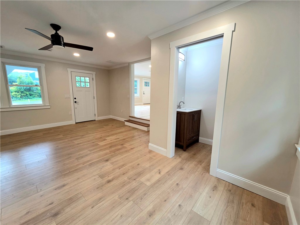 513 Knotty Oak Road Coventry, RI 02816 - Photo 8 of 36 half bathroom