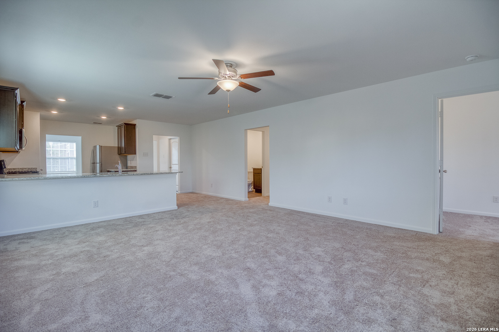 3055 Jackson Summit Converse, TX 78109 - Photo 4 of 26