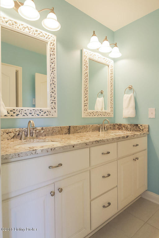 13002 Ridgemoor Drive Prospect, KY 40059 - Photo 34 of 58 31