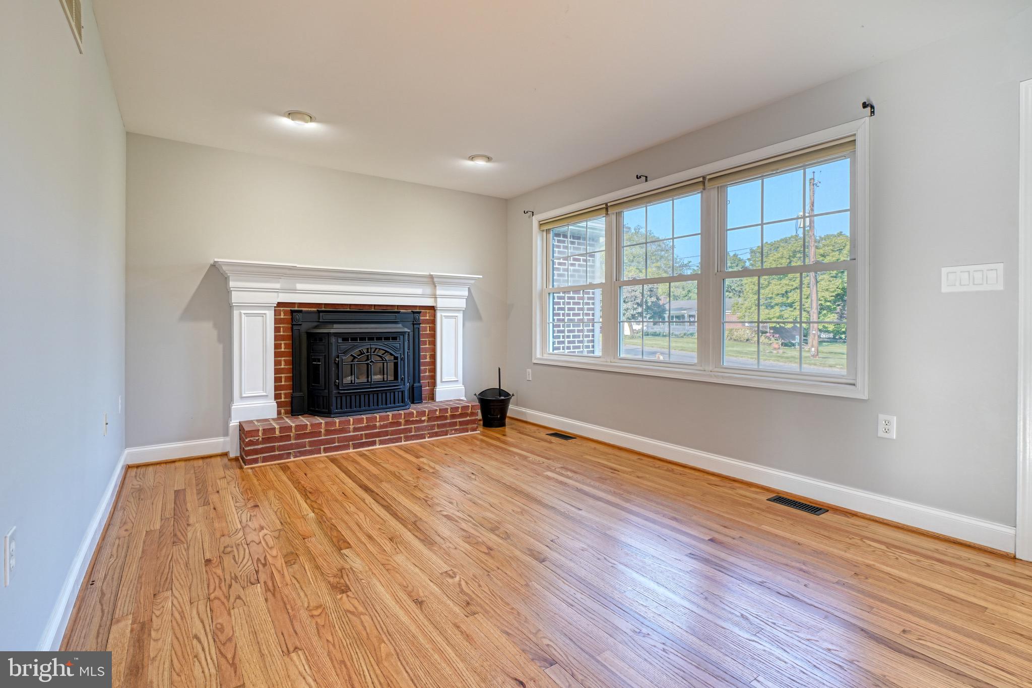 3940 Grimm Road Jarrettsville, MD 21084 - Photo 7 of 59 Stunning FP mantle