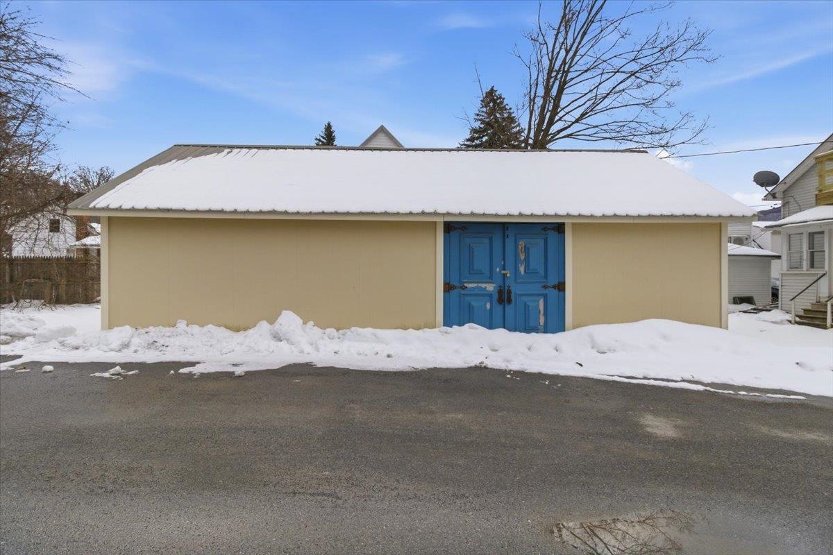 307 North Street Bennington, VT 05201 - Photo 14 of 16