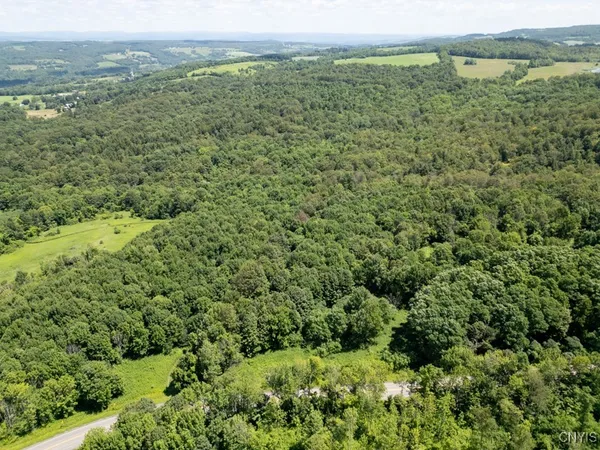 $72,000 | 989 Robinson Road, Warren, NY 13407
