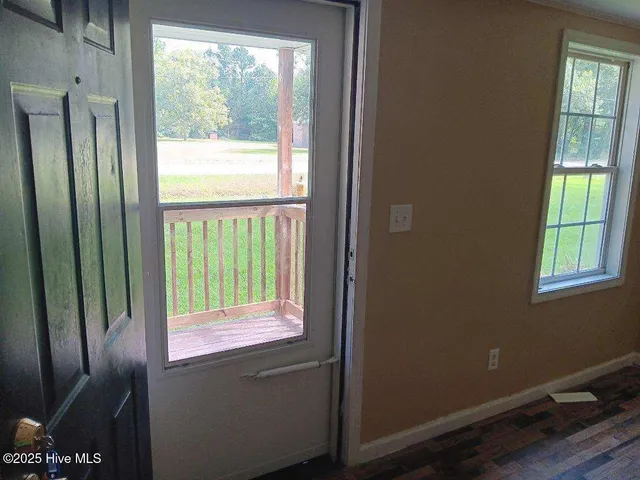 $1,600 | 76 Peterson Hill Avenue, Burgaw, NC 28425