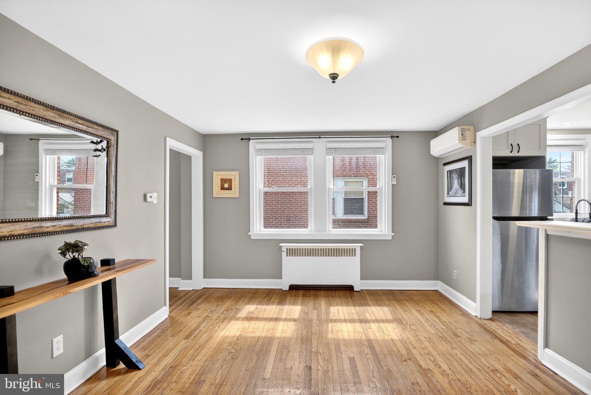 712 Clarendon Road Drexel Hill, PA 19026 - Photo 8 of 30 Bright and airy urban retreat.