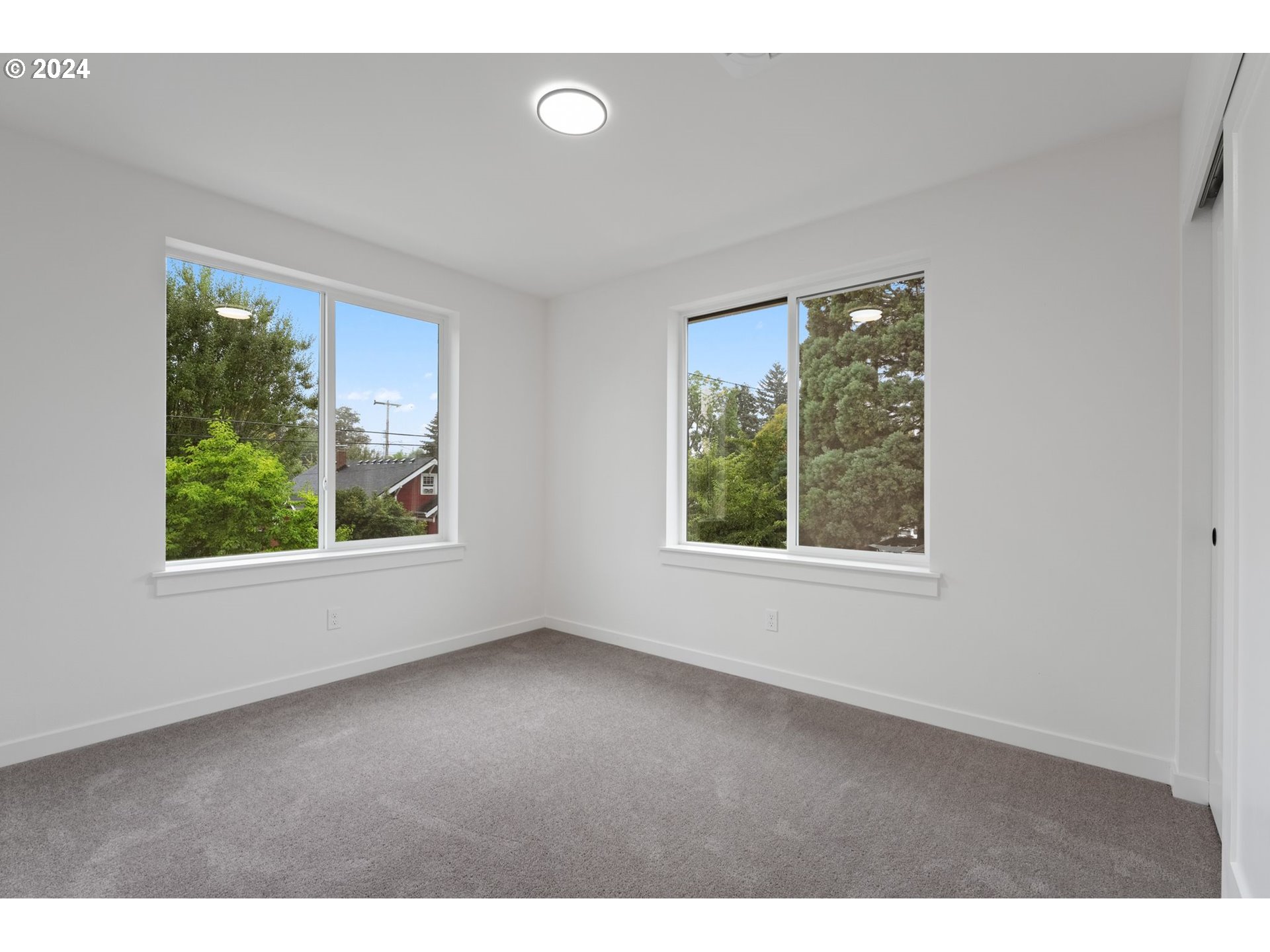 9335 North Leonard Street Portland, OR 97203 - Photo 26 of 35