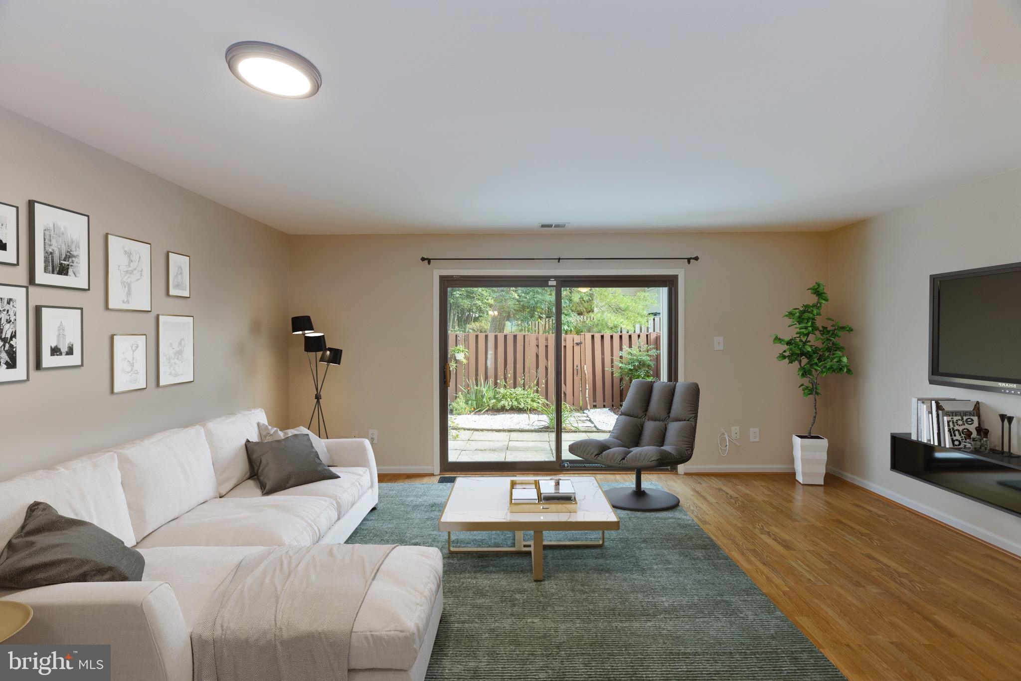 2183 White Cornus Lane Reston, VA 20191 - Photo 12 of 31 Virtual Stage