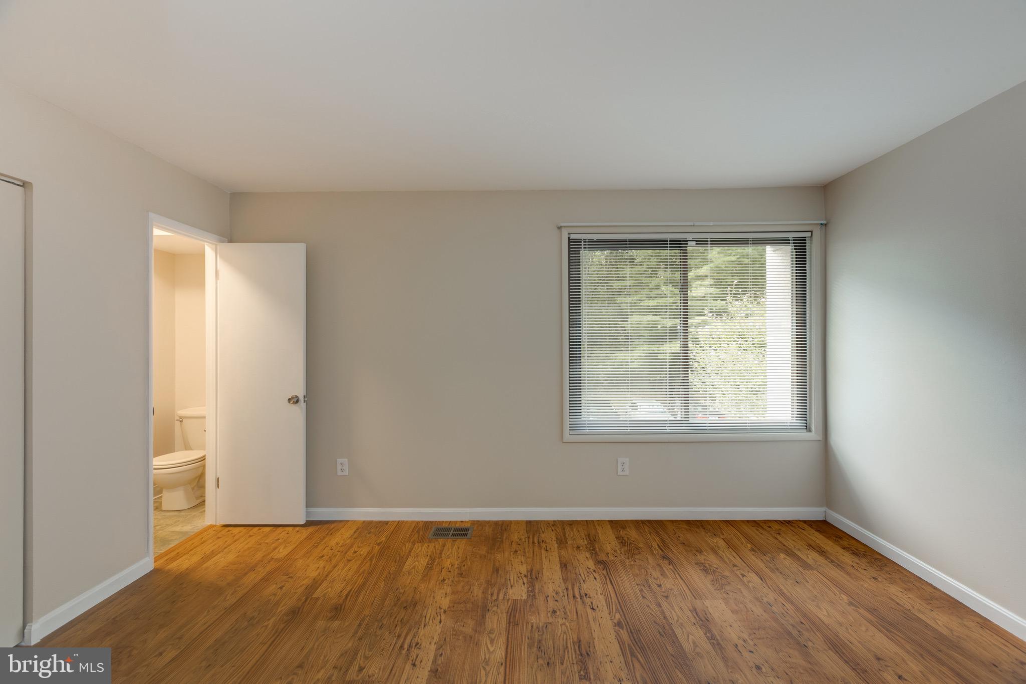 2183 White Cornus Lane Reston, VA 20191 - Photo 21 of 31 Gallery Image 21