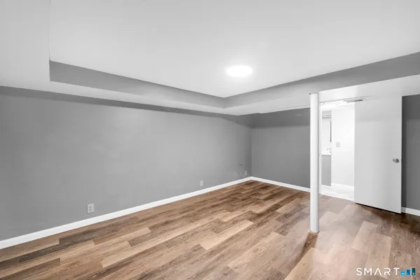 $390,000 | 78 Edgemont Avenue, West Hartford, CT 06110