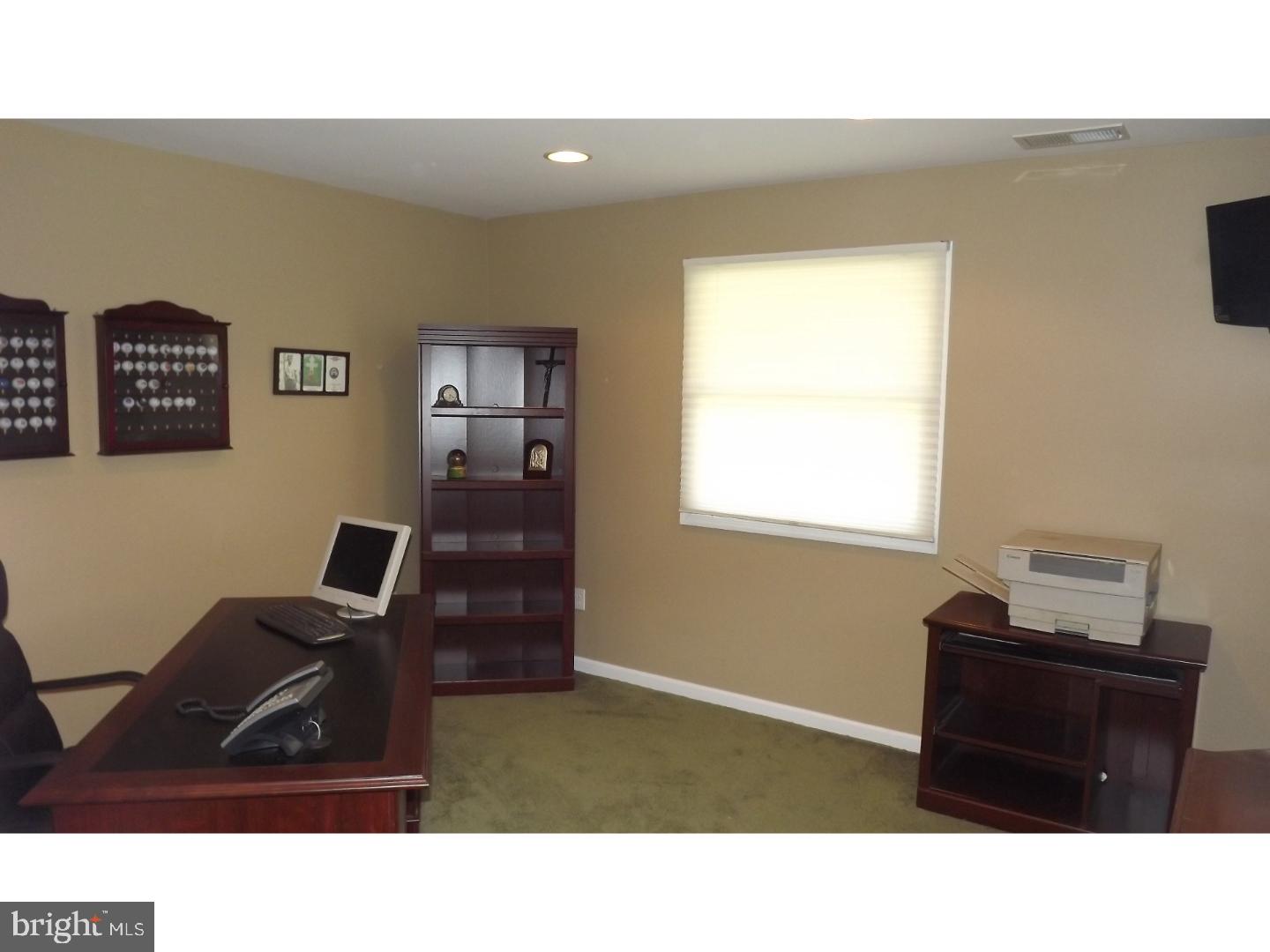 801 Evans Road Springfield, PA 19064 - Photo 8 of 22 Office / Study