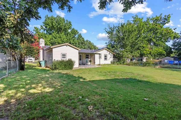 $234,900 | 1414 North Binkley Street, Sherman, TX 75092