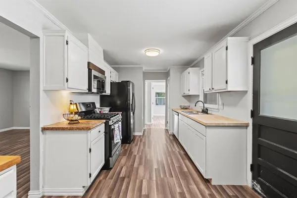 $234,900 | 1414 North Binkley Street, Sherman, TX 75092
