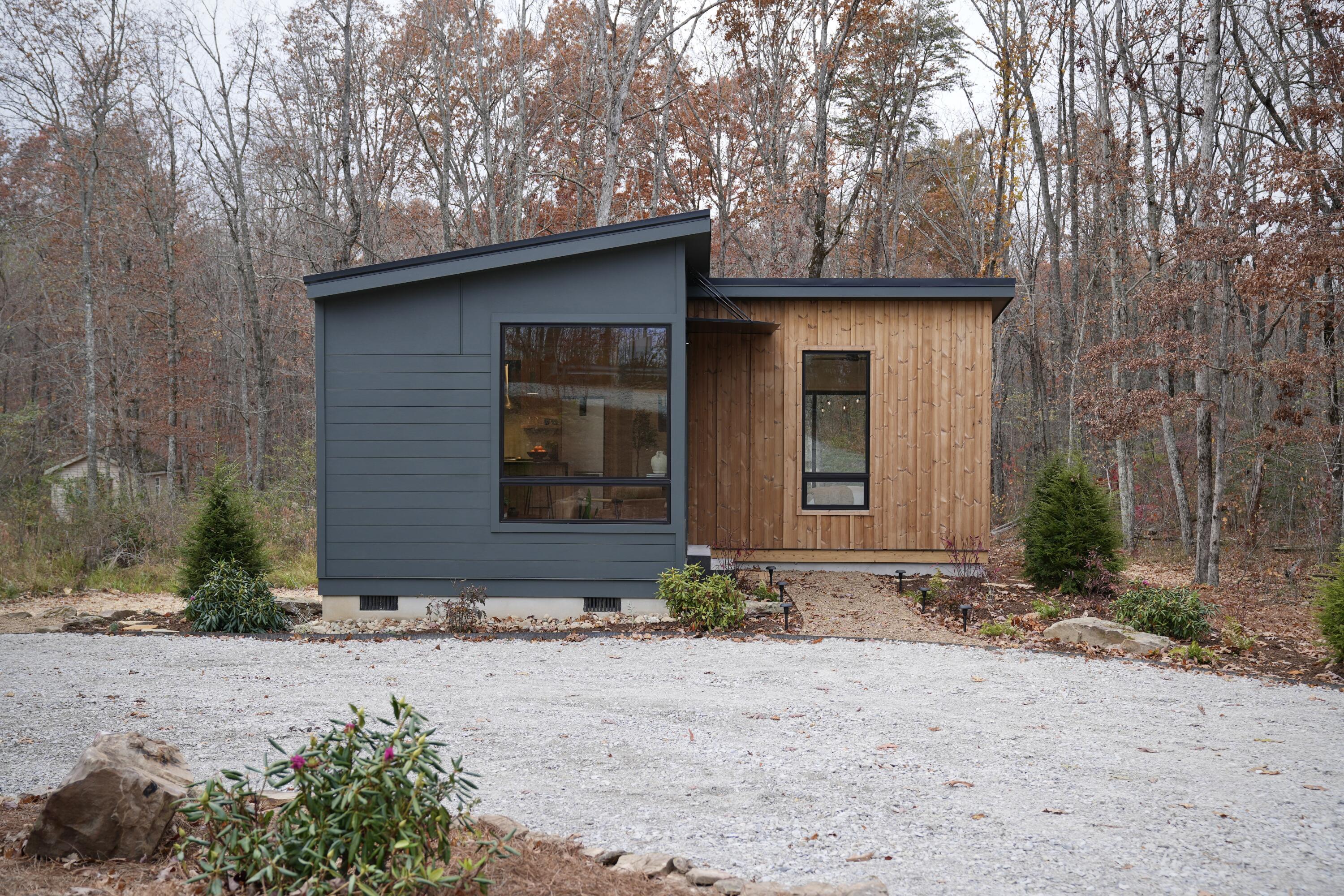 6919 Sawyer Road Signal Mountain, TN 37377 - Photo 5 of 44 6EFC8D04-55EC-4E69-9DB7-6A2C6C46892D_1_2